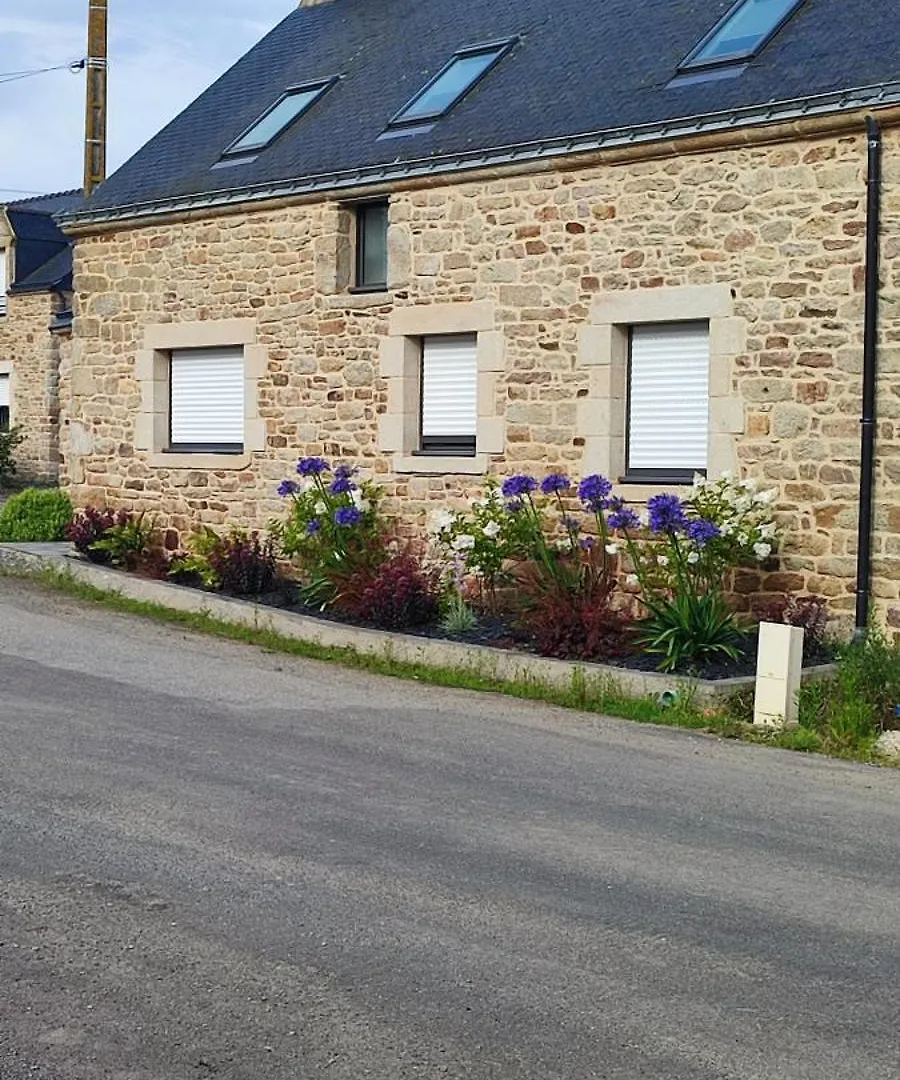 Holiday home Maison De Caractere Peaule